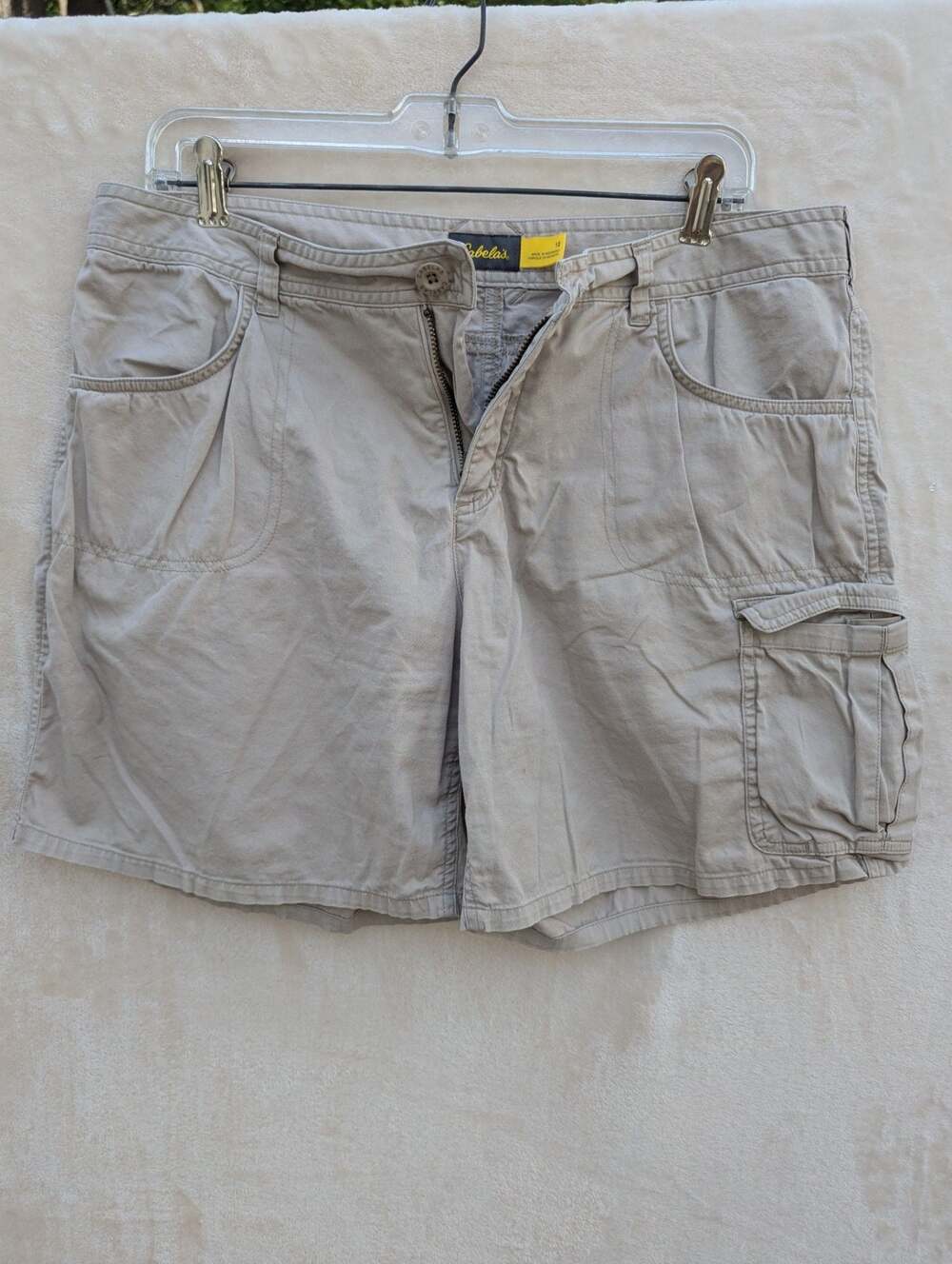 Cabela's Men's Khaki Cargo Hiking Utility Shorts